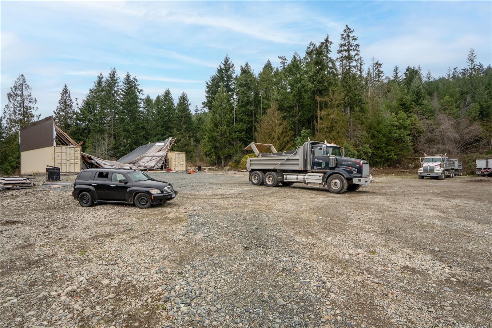 687-689 Shawnigan Lake Rd, Shawnigan Lake, BC