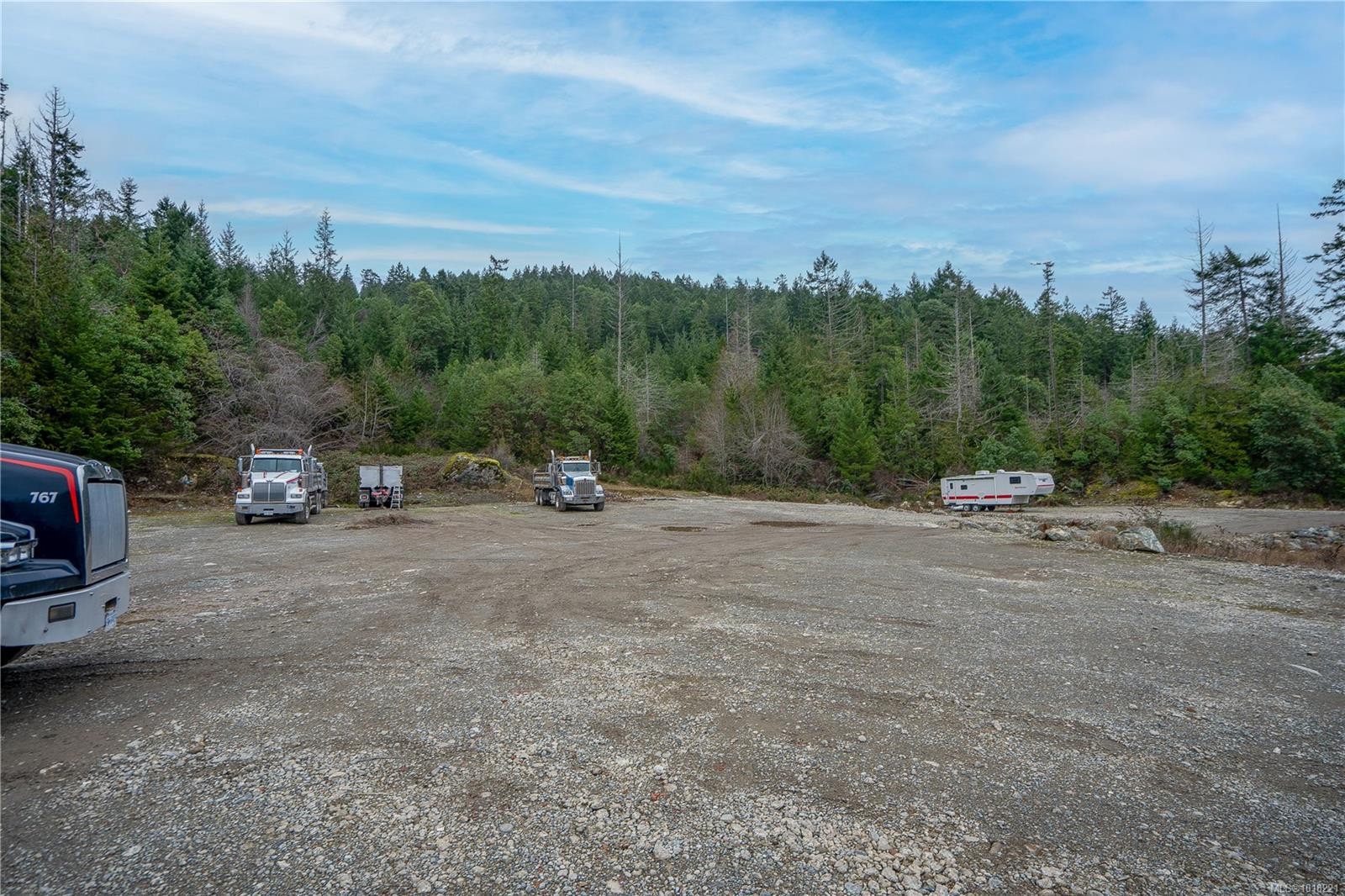 687-689 Shawnigan Lake Rd, Shawnigan Lake, BC