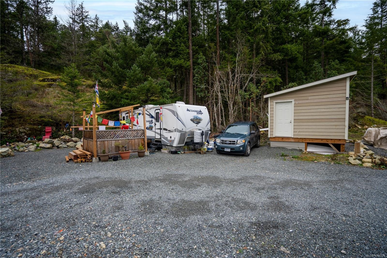 687-689 Shawnigan Lake Rd, Shawnigan Lake, BC