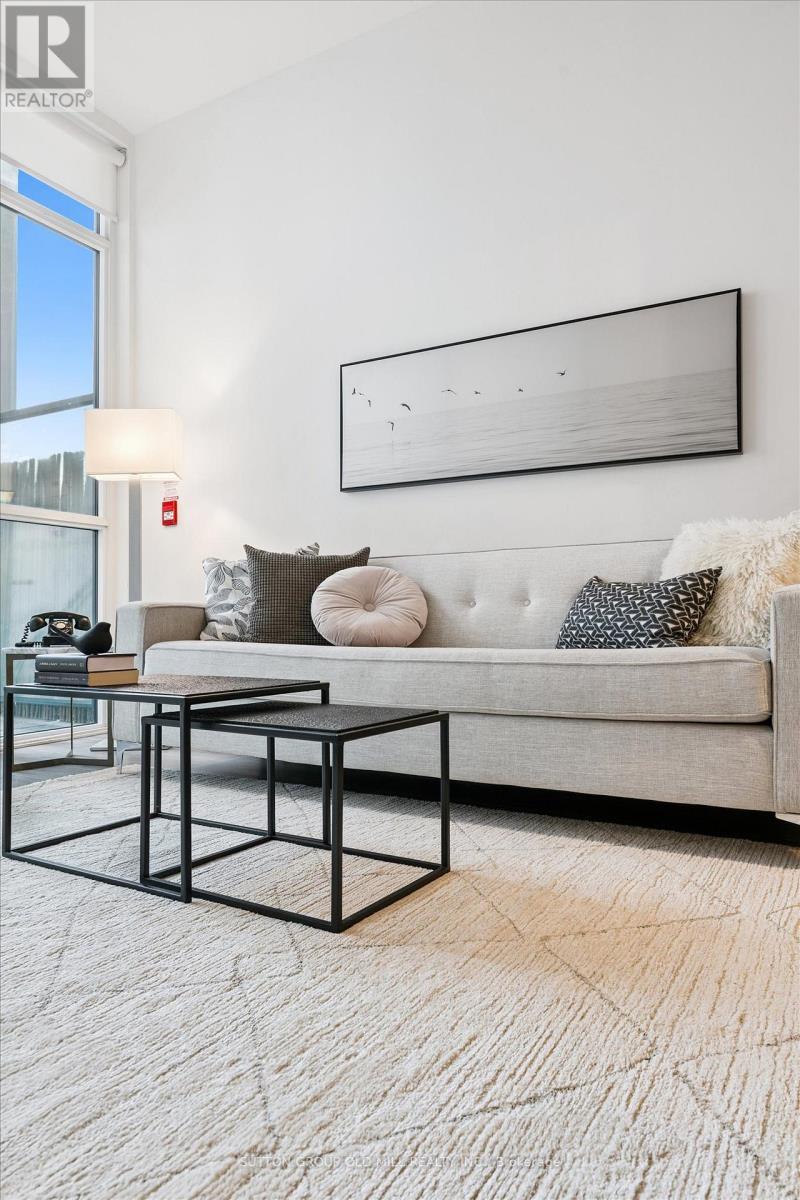 101 - 25 Neighbourhood Lane, Toronto, ON - Indoor