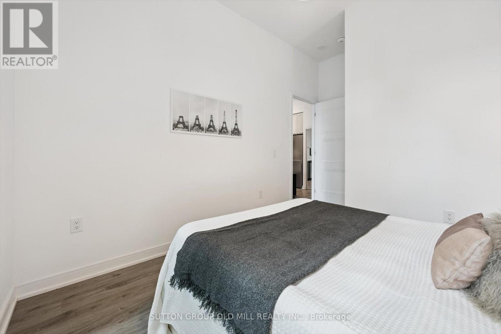 101 - 25 Neighbourhood Lane, Toronto, ON - Indoor Photo Showing Bedroom