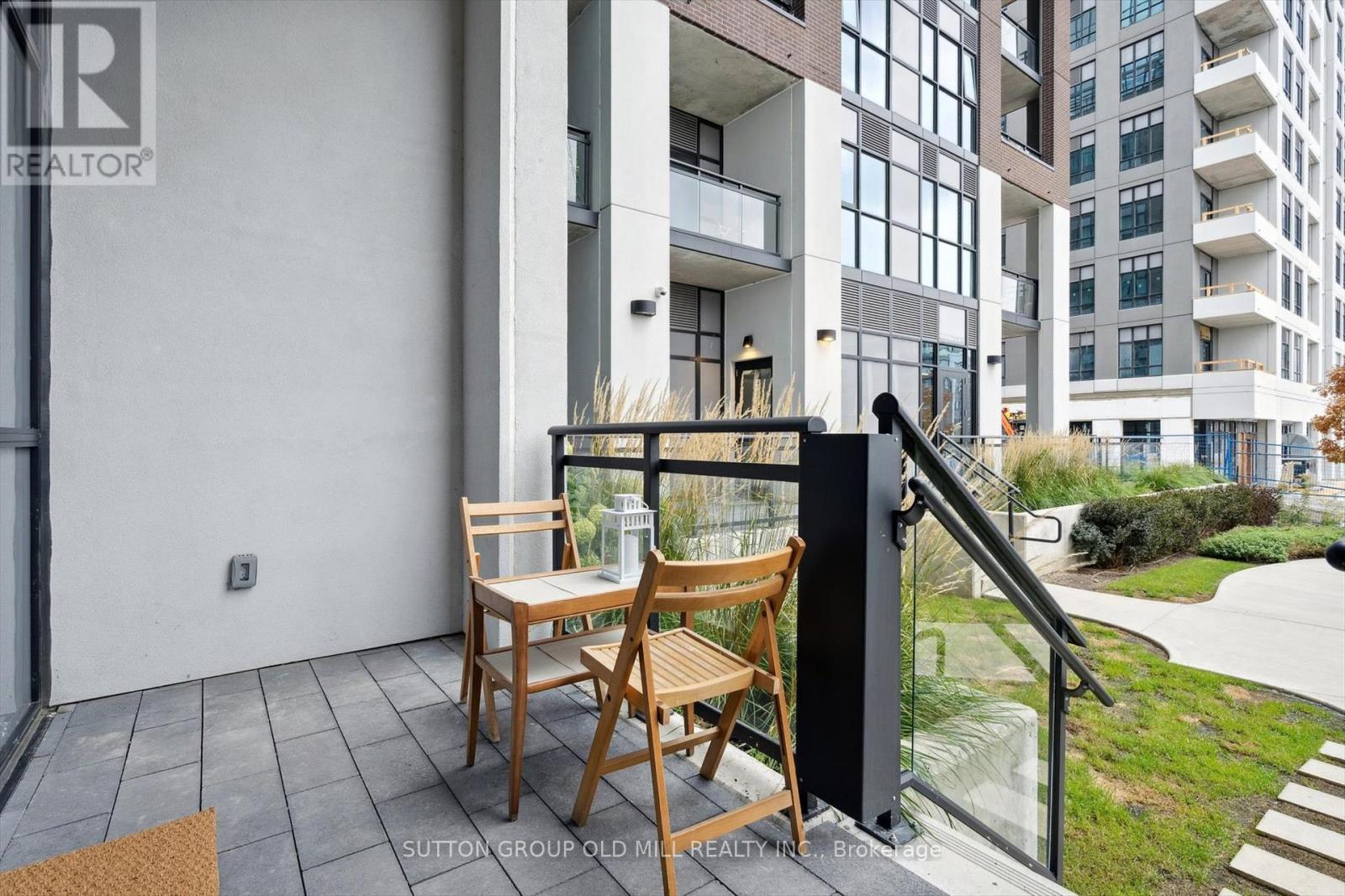 101 - 25 Neighbourhood Lane, Toronto, ON - Outdoor