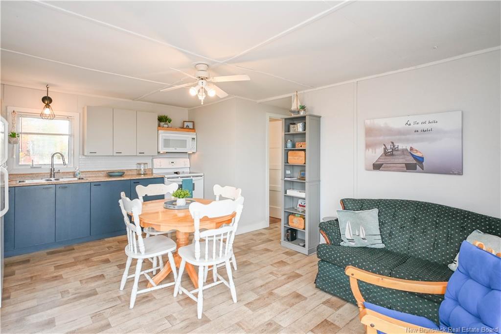 27 - 29 Bertie St, Val-Comeau, NB