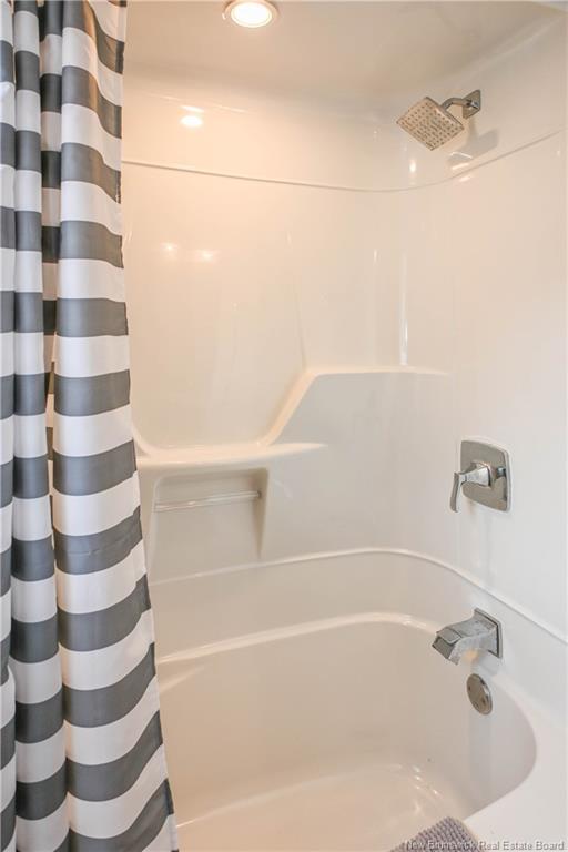 27 - 29 Bertie St, Val-Comeau, NB