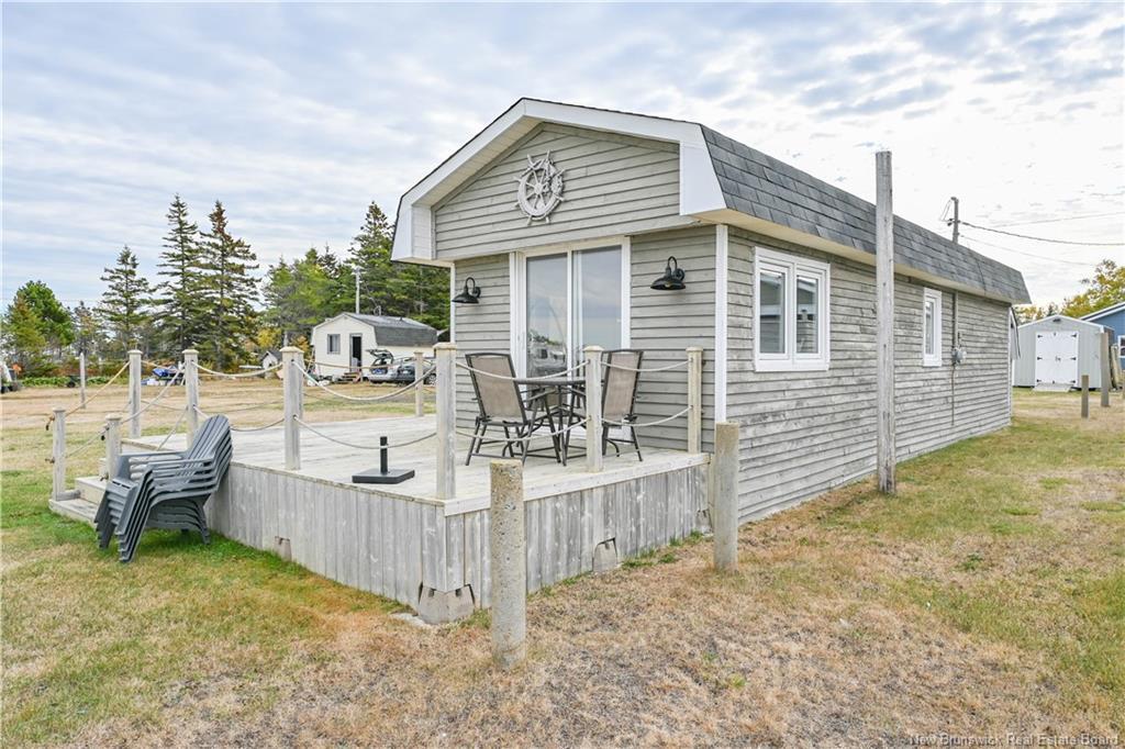 27 - 29 Bertie St, Val-Comeau, NB