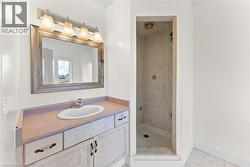 Ensuite -
