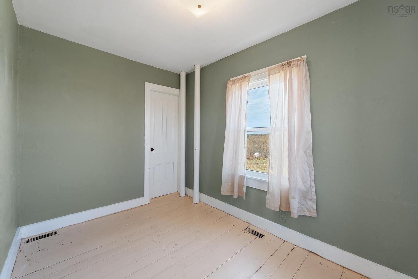 5241 Highway 1, Salmon River, NS