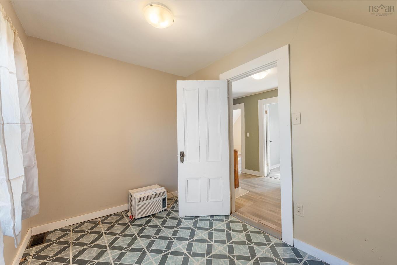 5241 Highway 1, Salmon River, NS