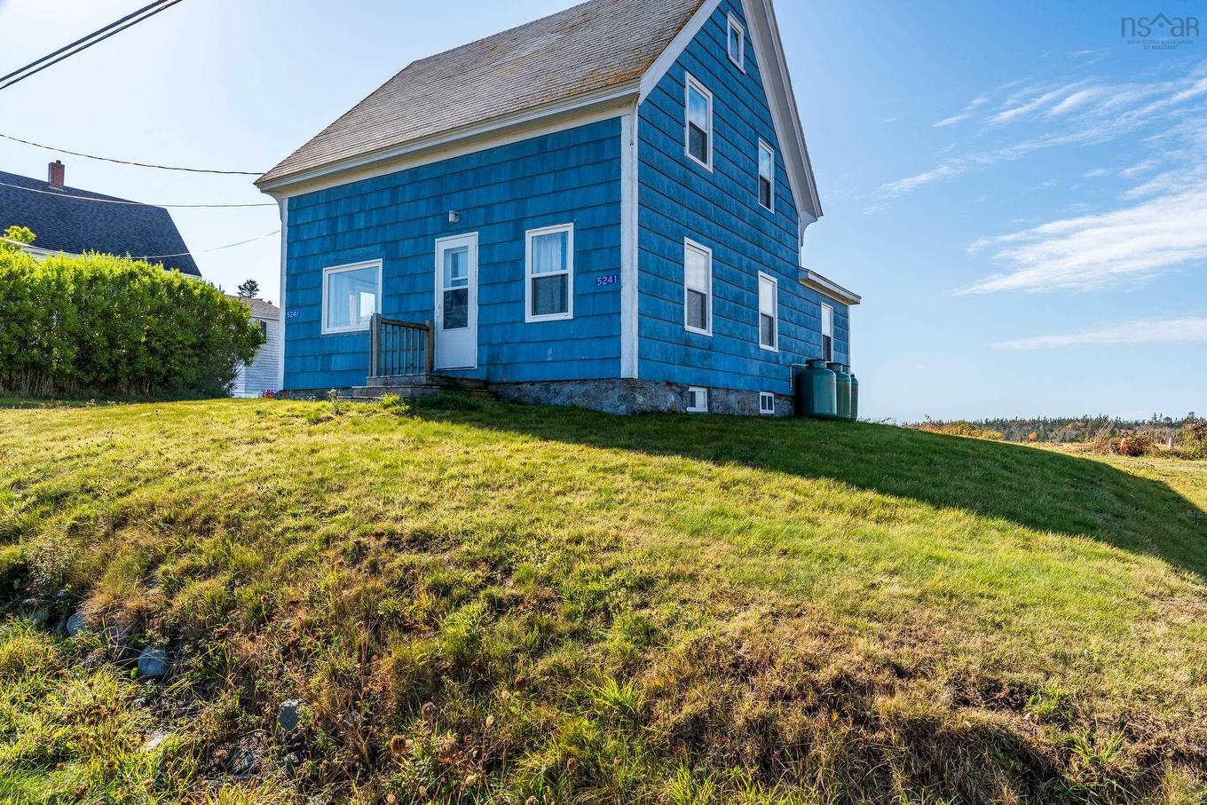 5241 Highway 1, Salmon River, NS