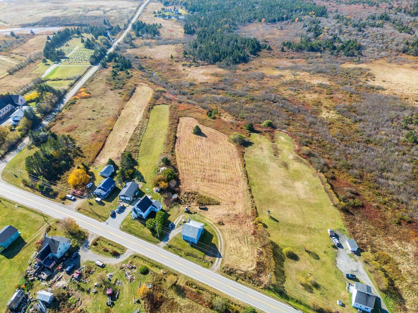 5241 Highway 1, Salmon River, NS