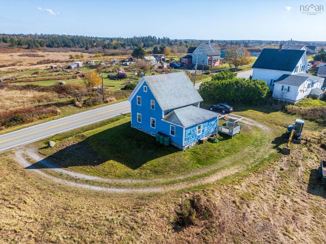 5241 Highway 1, Salmon River, NS