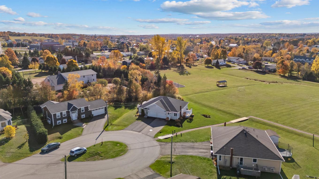 3 Krista Lane, Cornwall, PE