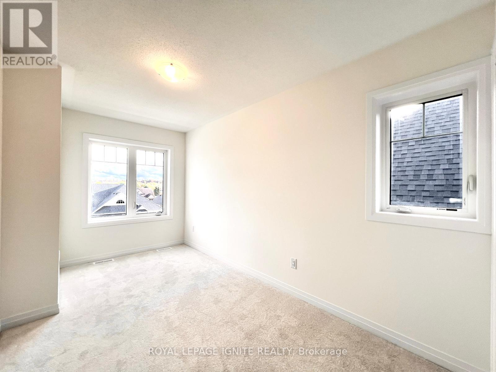 552 Hudson Crescent, Midland, ON - Indoor Photo Showing Other Room