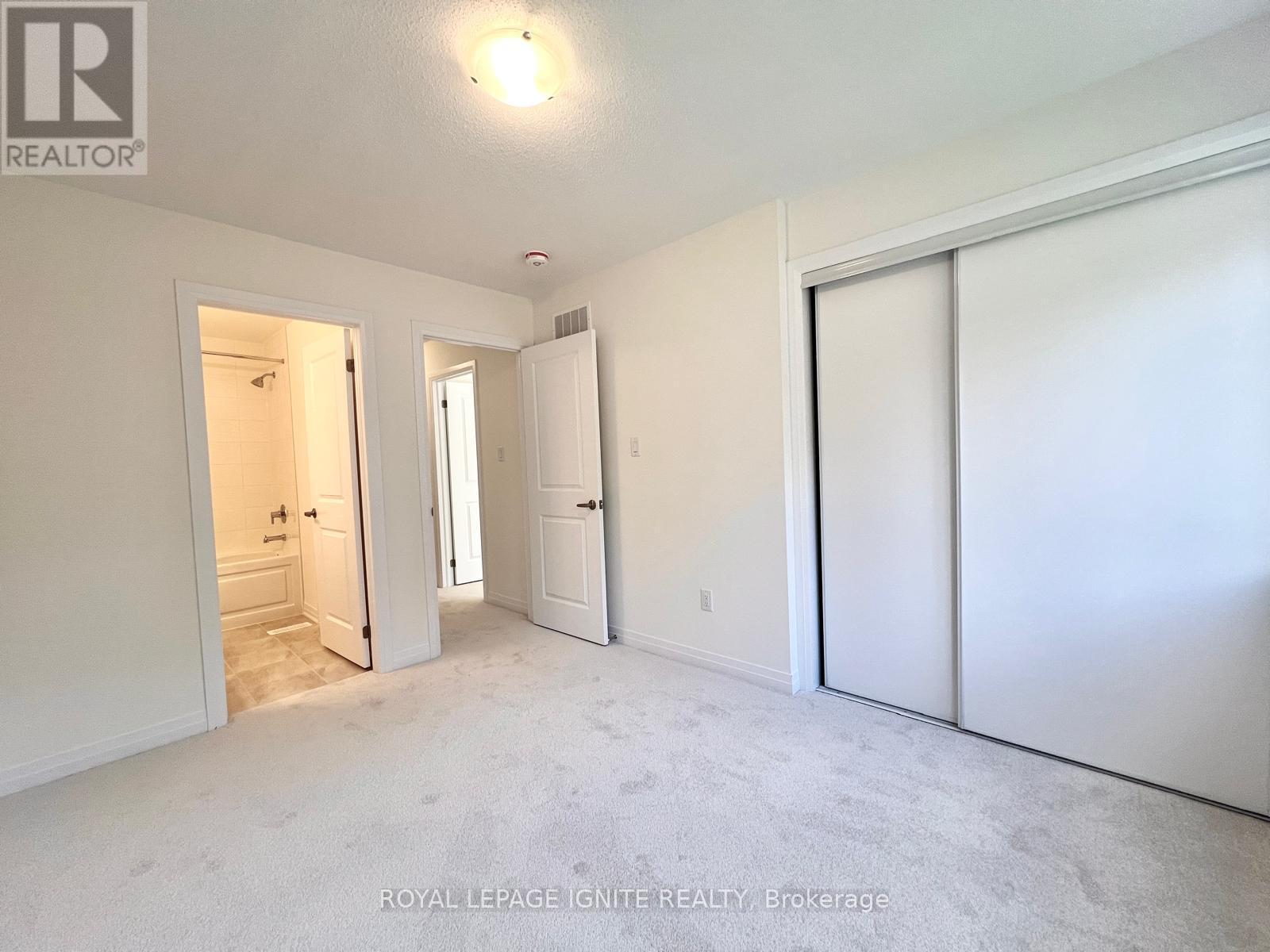 552 Hudson Crescent, Midland, ON - Indoor Photo Showing Other Room