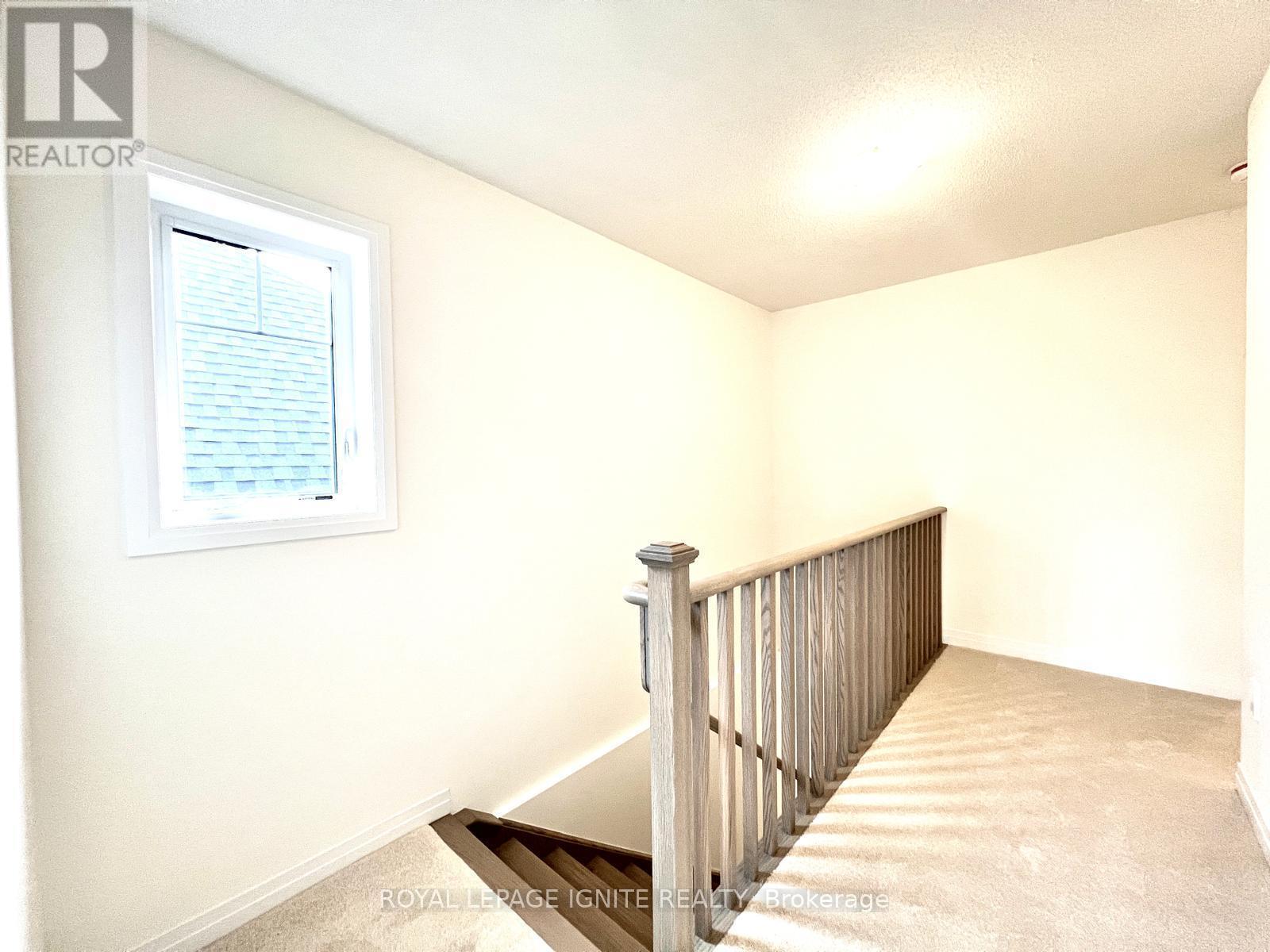552 Hudson Crescent, Midland, ON - Indoor Photo Showing Other Room