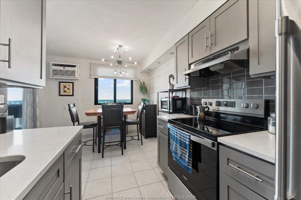 2701-150 Park, Windsor, ON