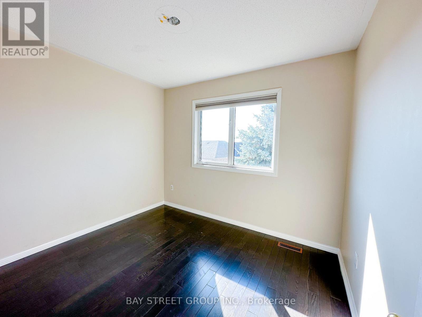 216 Equator Crescent, Vaughan, ON - Indoor Photo Showing Other Room