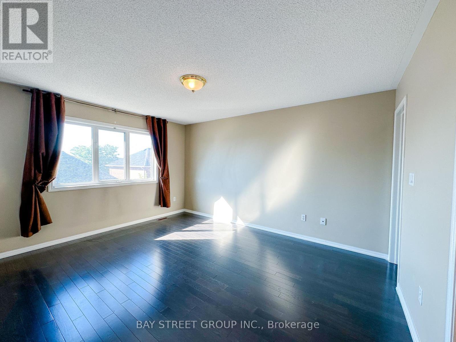 216 Equator Crescent, Vaughan, ON - Indoor Photo Showing Other Room