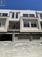 25 ALBERT FIRMAN LANE Markham, ON L6C 2V6