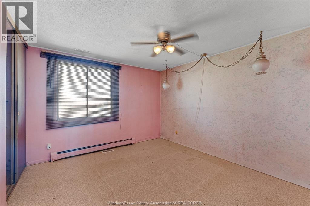 3425 County Rd 42, Windsor, ON - Indoor Photo Showing Other Room