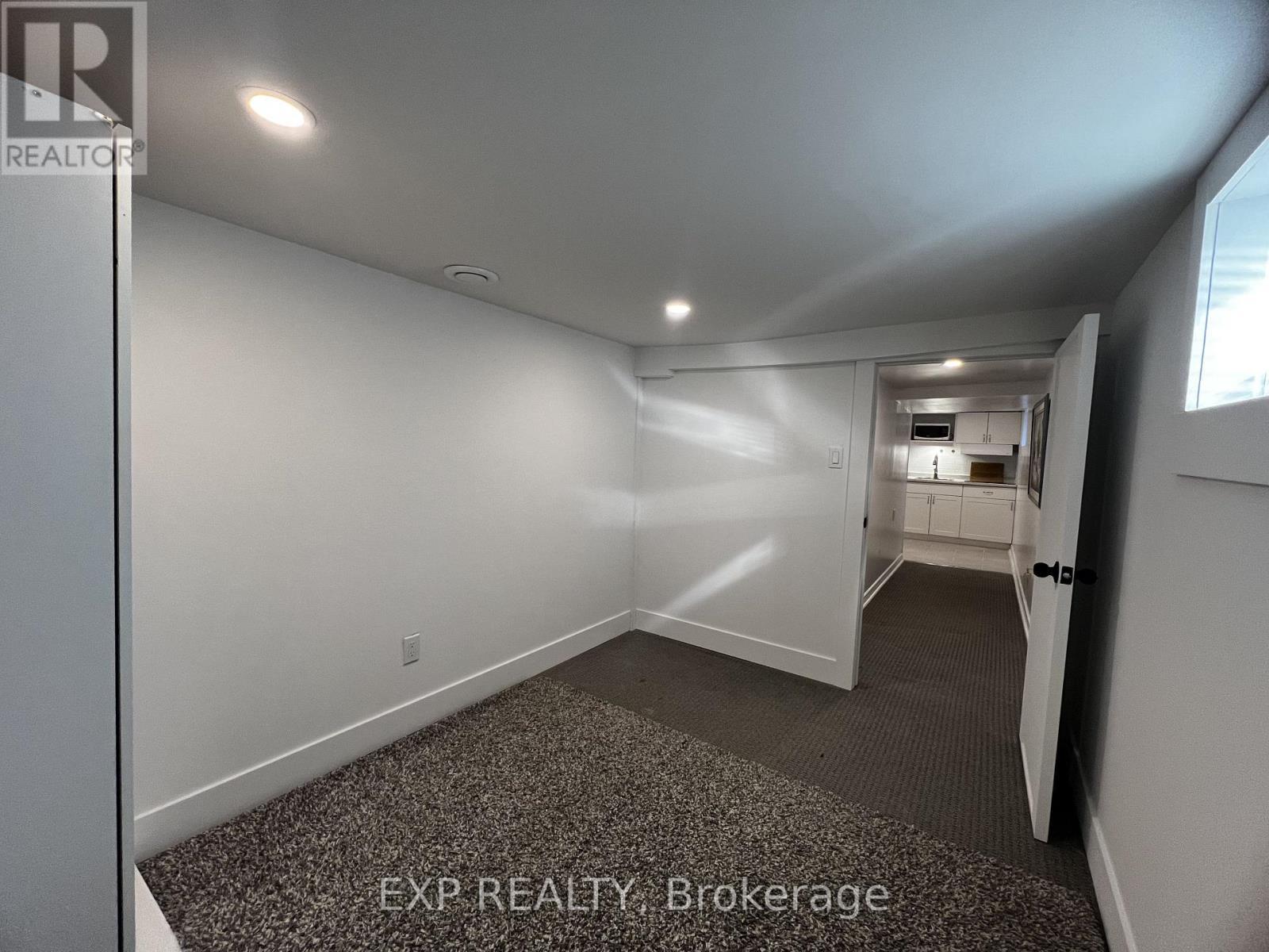 Bsmt - 4424 Sixth Avenue, Niagara Falls, ON - Indoor Photo Showing Other Room