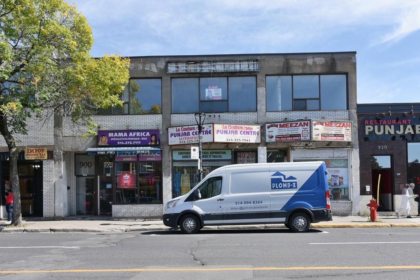 Frontage - 900 Rue Jean-Talon O., Montréal (Villeray/Saint-Michel/Parc-Extension), QC