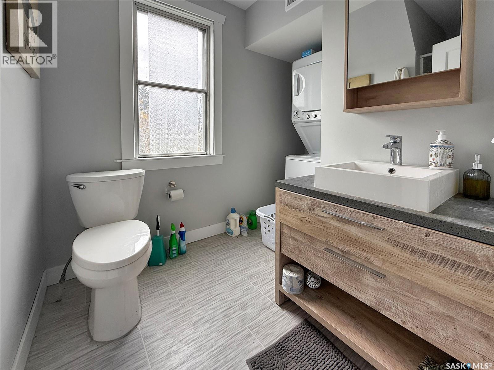 106 Carlton Street, Rocanville, SK - Indoor Photo Showing Bathroom