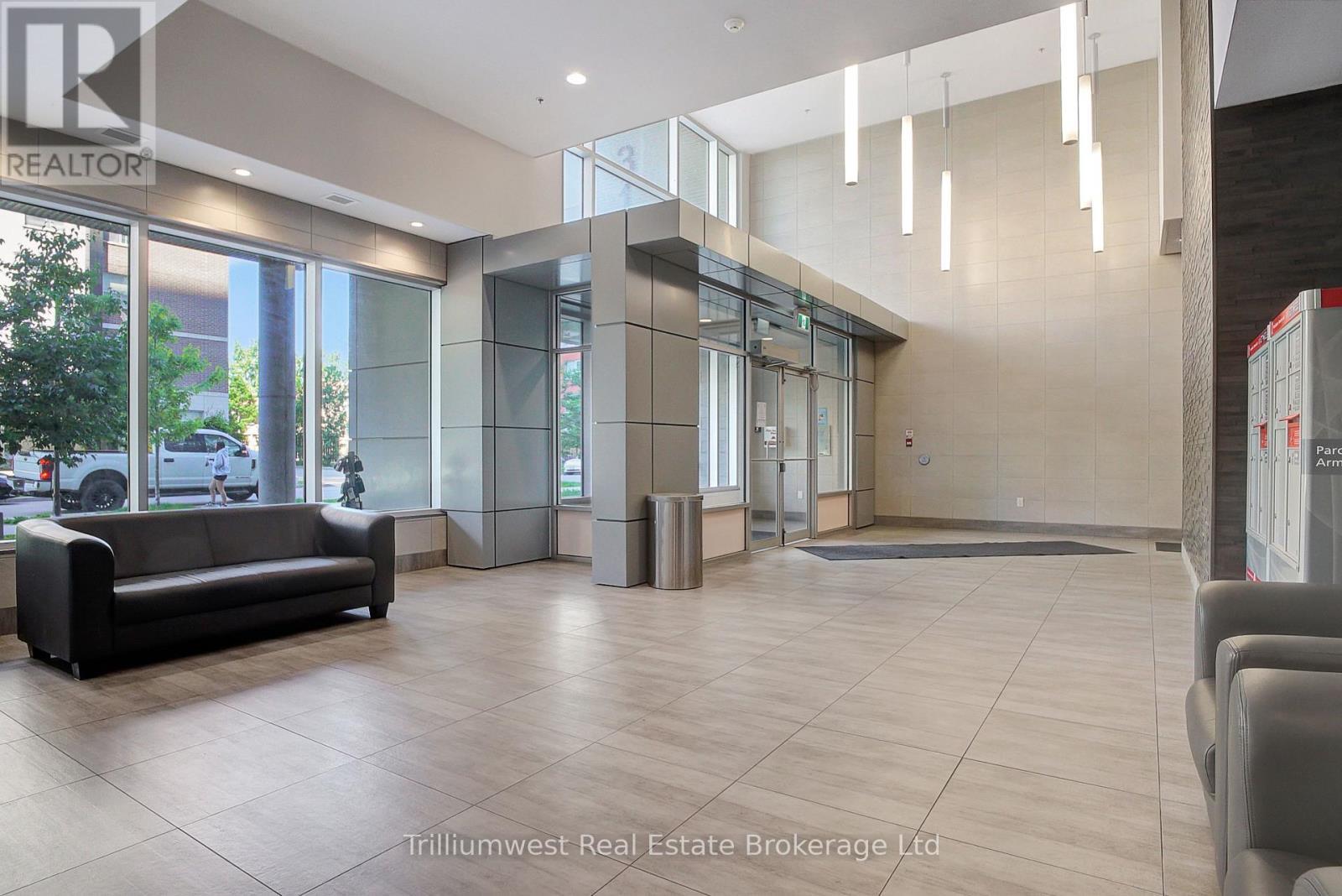 1501 - 318 Spruce Street, Waterloo, ON - Indoor