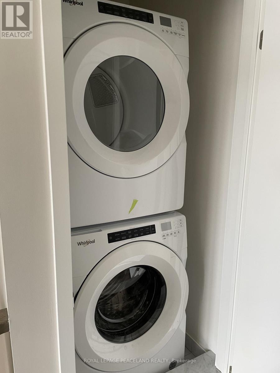 38 Origin Way, Vaughan, ON - Indoor Photo Showing Laundry Room