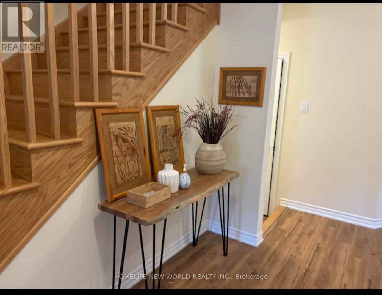 325 Mceachern Lane, Gravenhurst, ON - Indoor Photo Showing Other Room