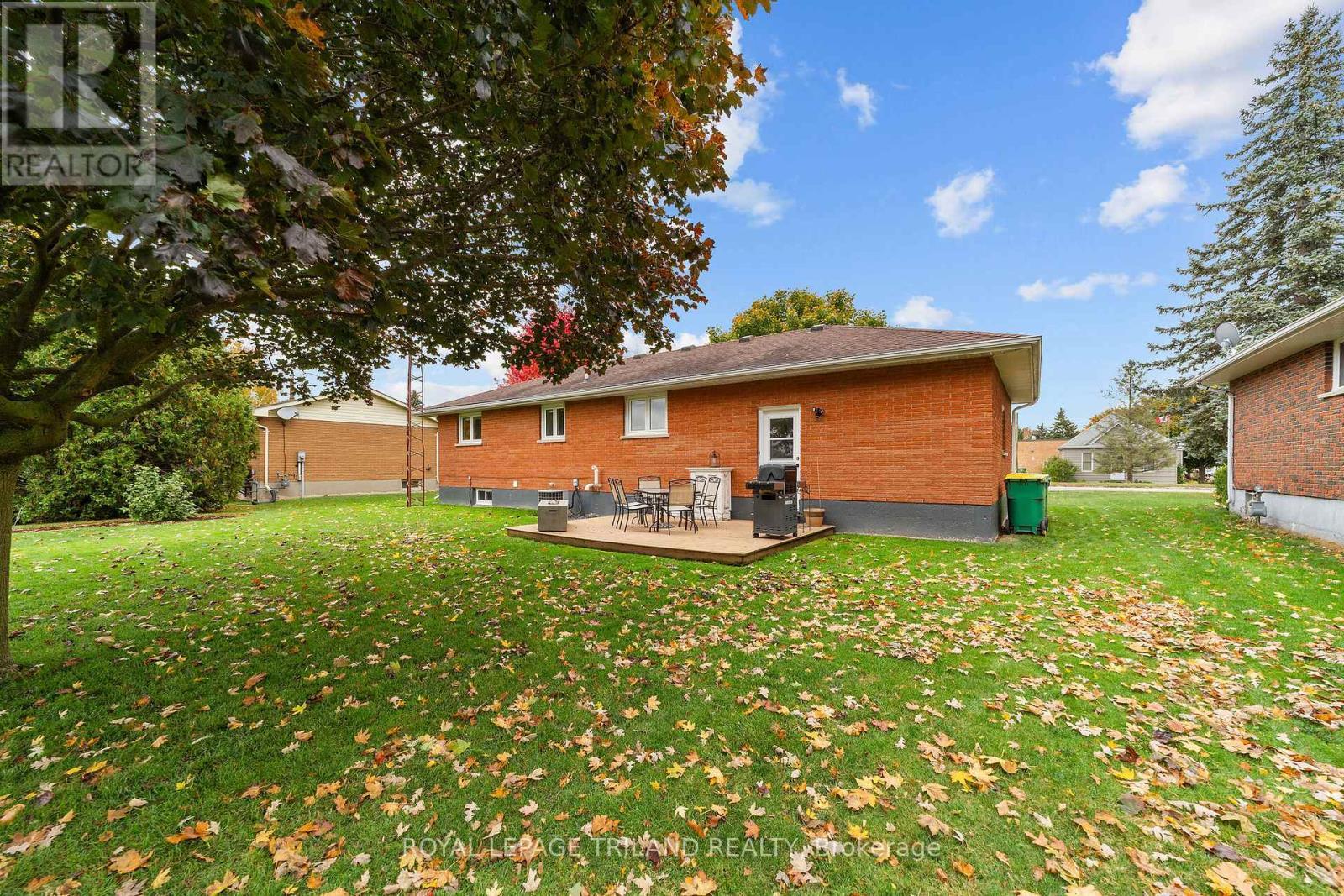 202 Appin Road, Southwest Middlesex (Glencoe), ON - Outdoor