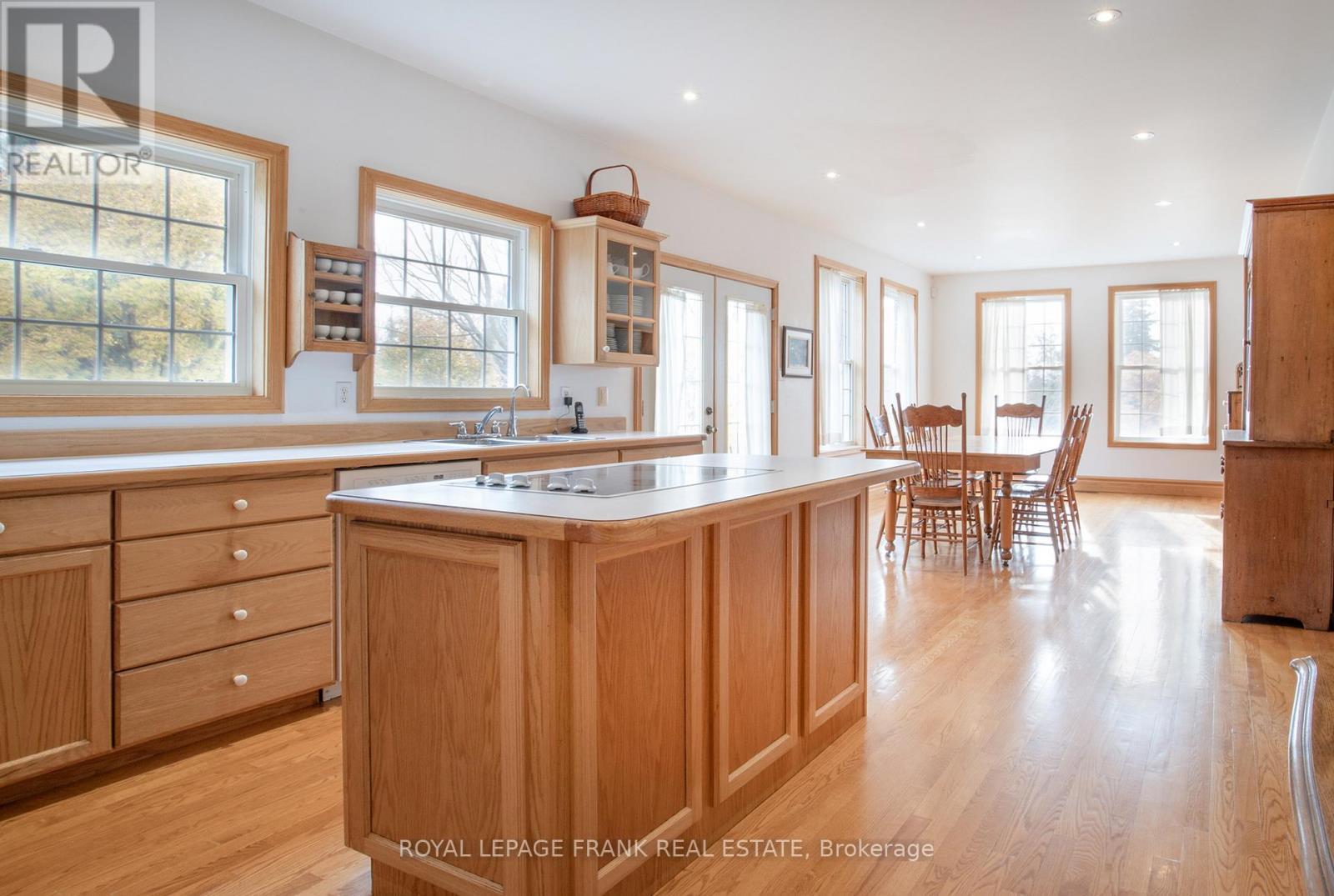 556 Hwy 7A Highway, Kawartha Lakes (Manvers), ON