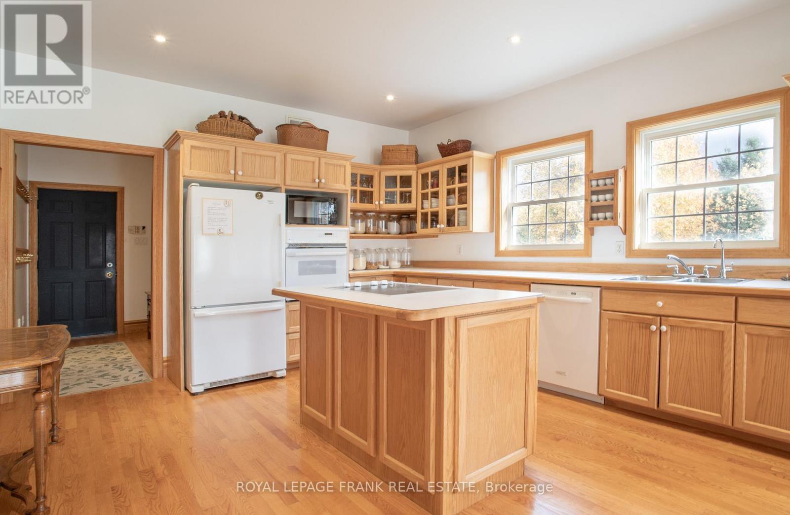 556 Hwy 7A Highway, Kawartha Lakes (Manvers), ON