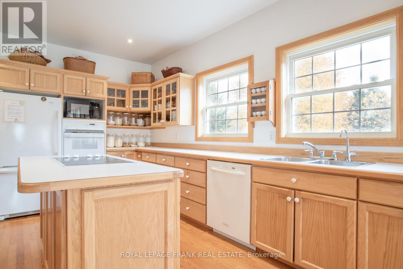 556 Hwy 7A Highway, Kawartha Lakes (Manvers), ON