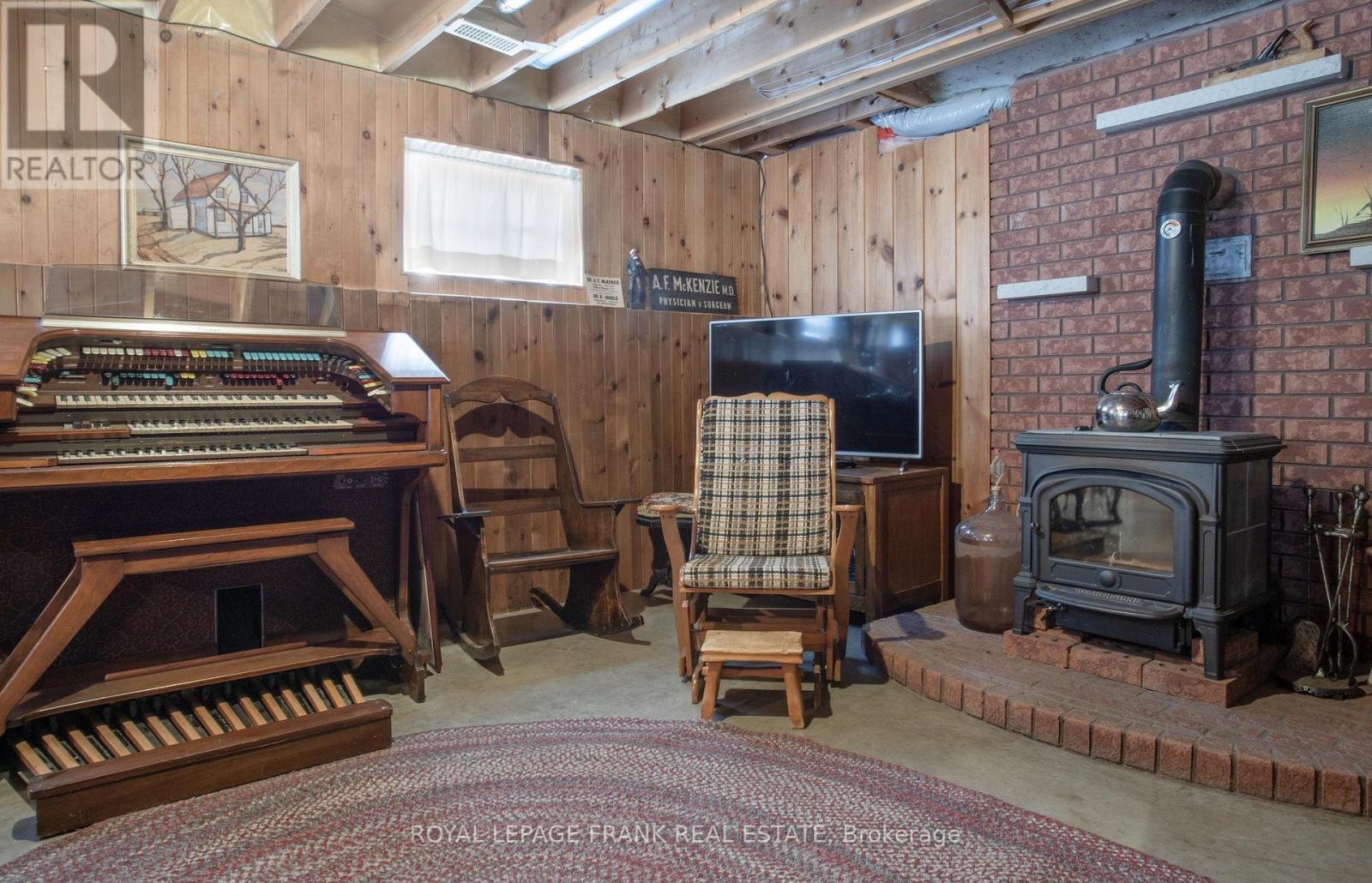 556 Hwy 7A Highway, Kawartha Lakes (Manvers), ON