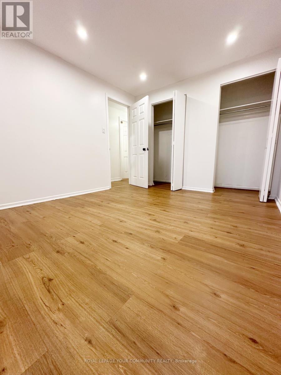 93 Hill Drive, Aurora, ON - Indoor Photo Showing Other Room