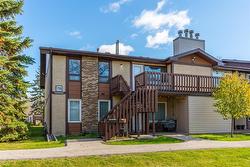 28 70 Paddington Road  Winnipeg, MB R2N 1P7