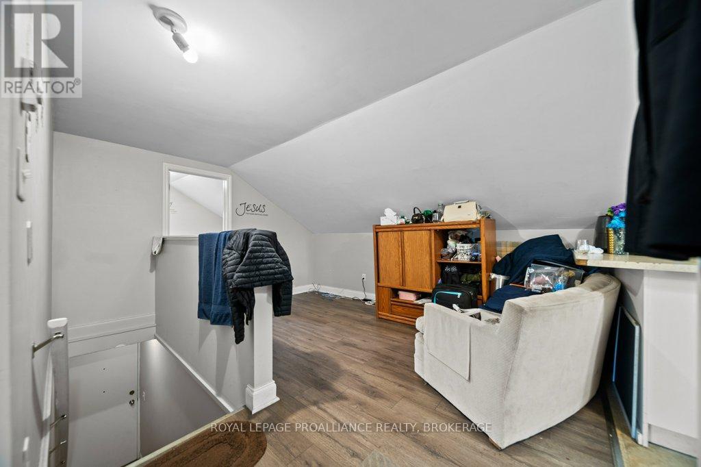 1348 Princess Street, Kingston (West Of Sir John A. Blvd), ON - Indoor Photo Showing Other Room