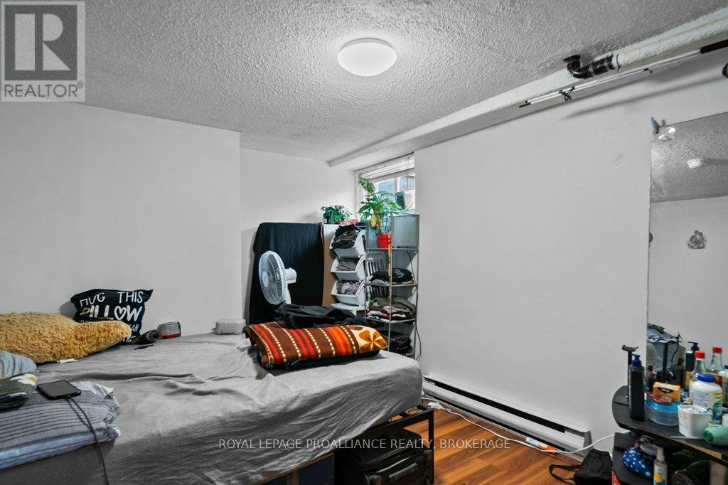 1348 Princess Street, Kingston (West Of Sir John A. Blvd), ON - Indoor