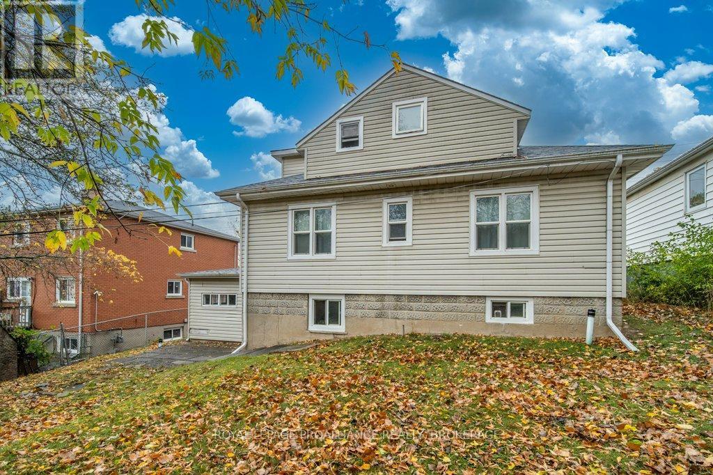 1348 Princess Street, Kingston (West Of Sir John A. Blvd), ON - Outdoor