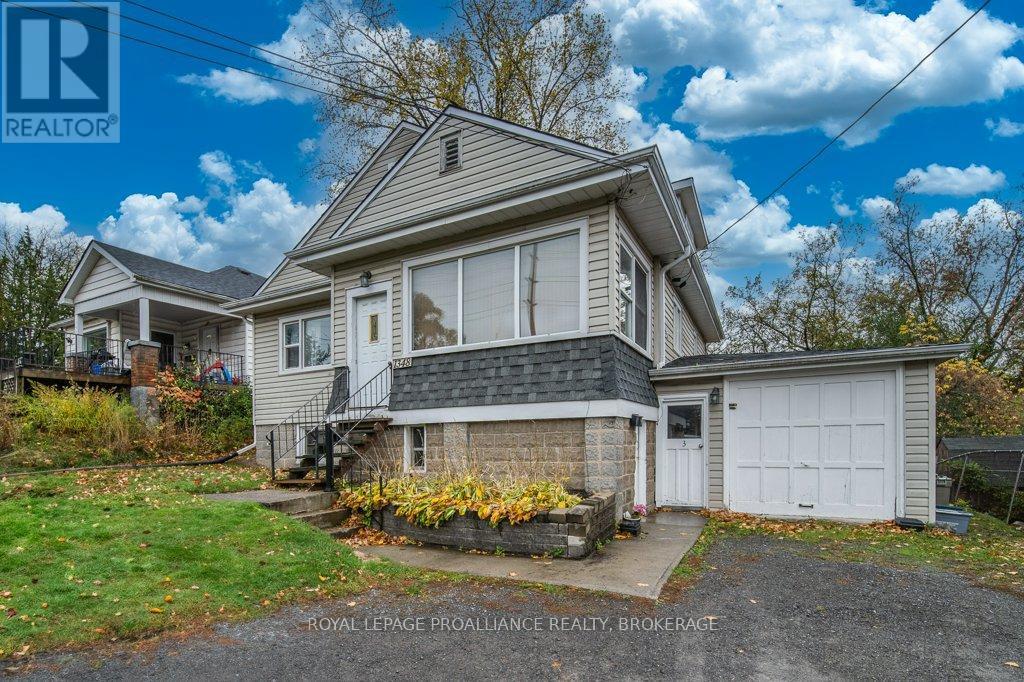 1348 Princess Street, Kingston (West Of Sir John A. Blvd), ON - Outdoor