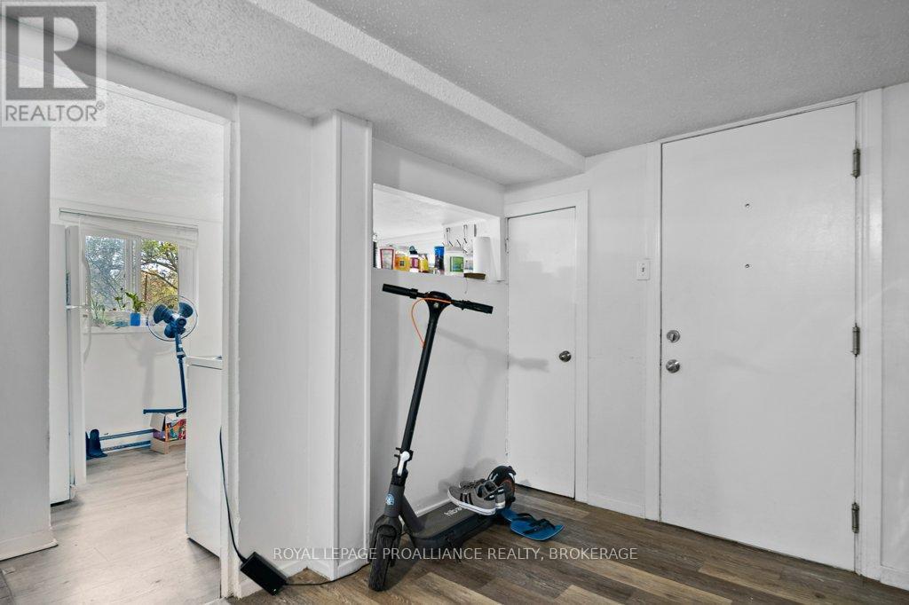 1348 Princess Street, Kingston (West Of Sir John A. Blvd), ON - Indoor Photo Showing Other Room