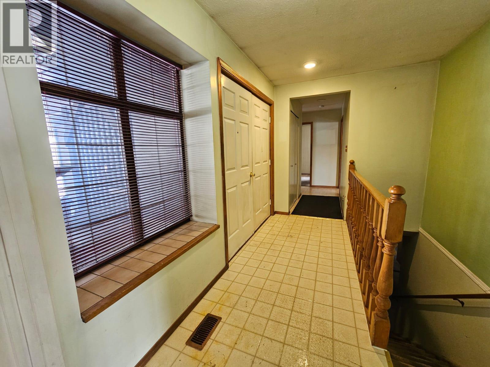 128 Kiskatinaw Crescent, Tumbler Ridge, BC - Indoor Photo Showing Other Room