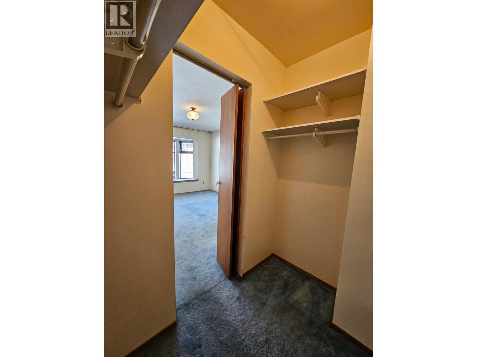 128 Kiskatinaw Crescent, Tumbler Ridge, BC - Indoor