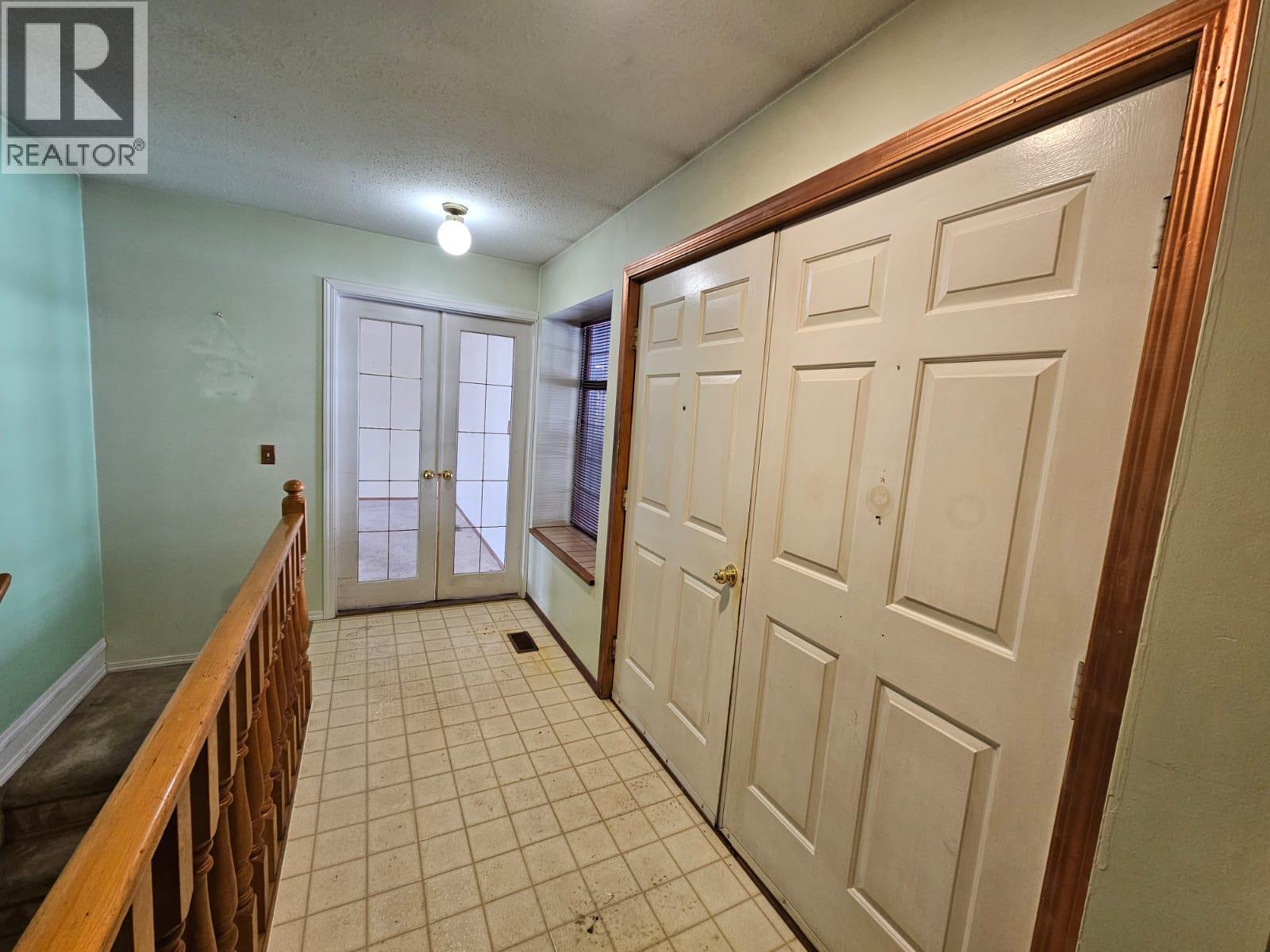 128 Kiskatinaw Crescent, Tumbler Ridge, BC - Indoor Photo Showing Other Room