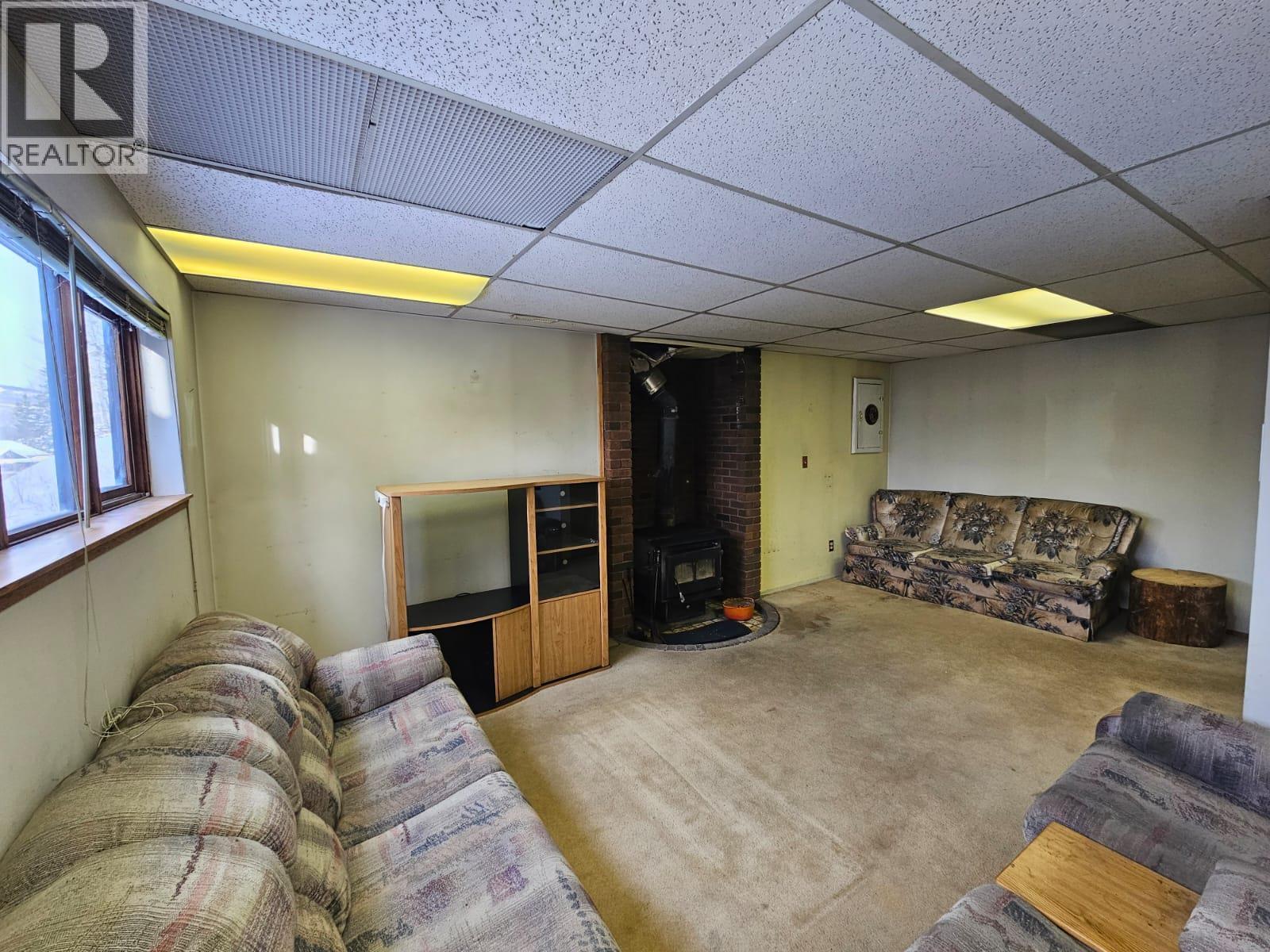 128 Kiskatinaw Crescent, Tumbler Ridge, BC - Indoor Photo Showing Basement