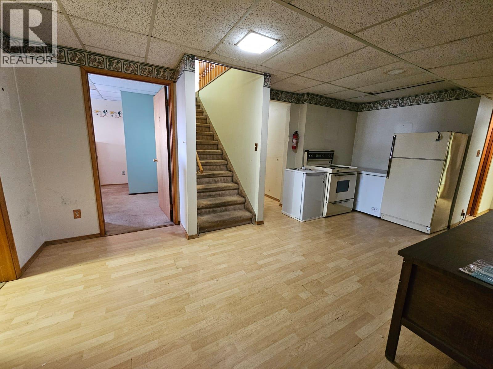 128 Kiskatinaw Crescent, Tumbler Ridge, BC - Indoor