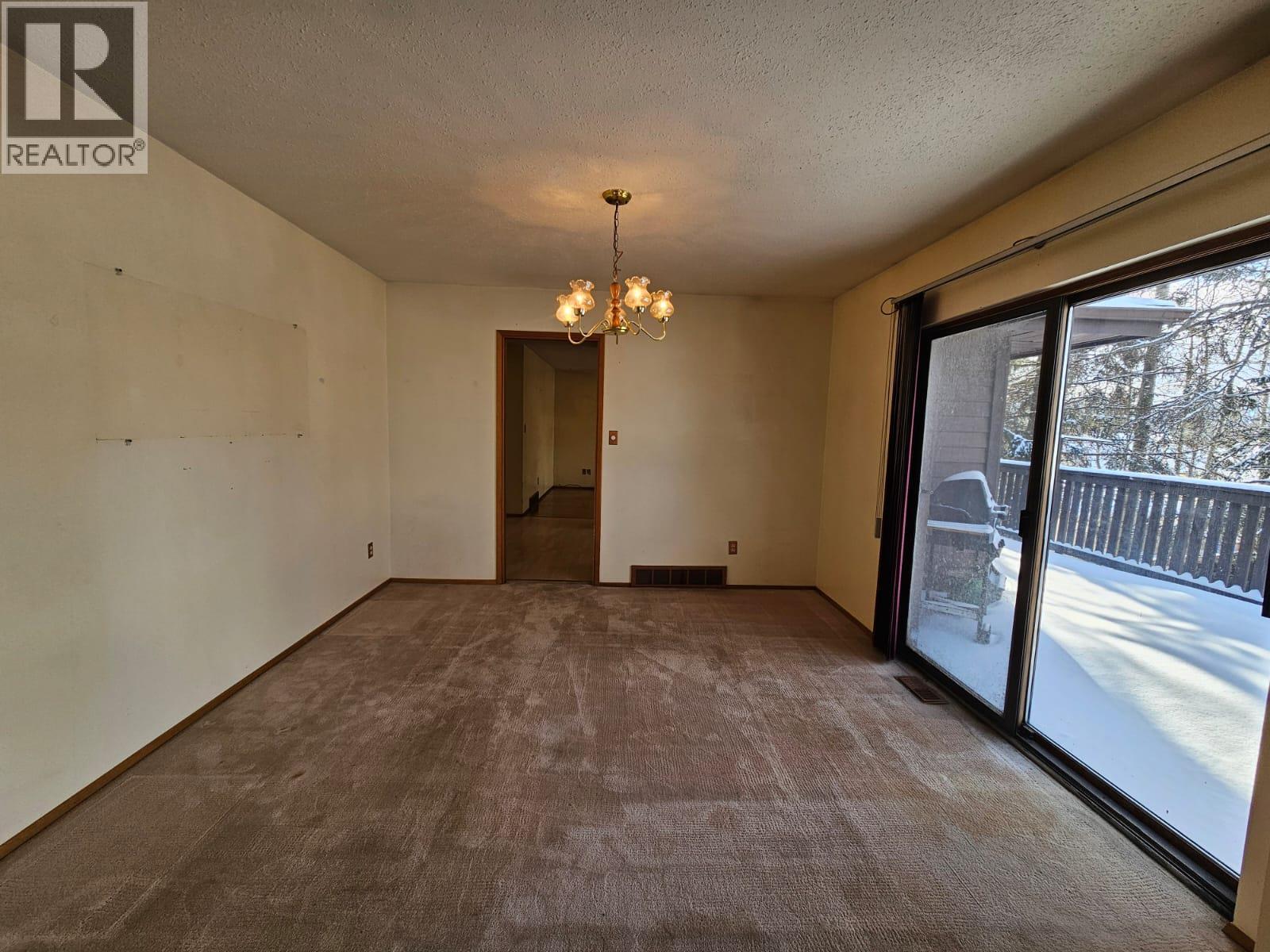 128 Kiskatinaw Crescent, Tumbler Ridge, BC - Indoor Photo Showing Other Room