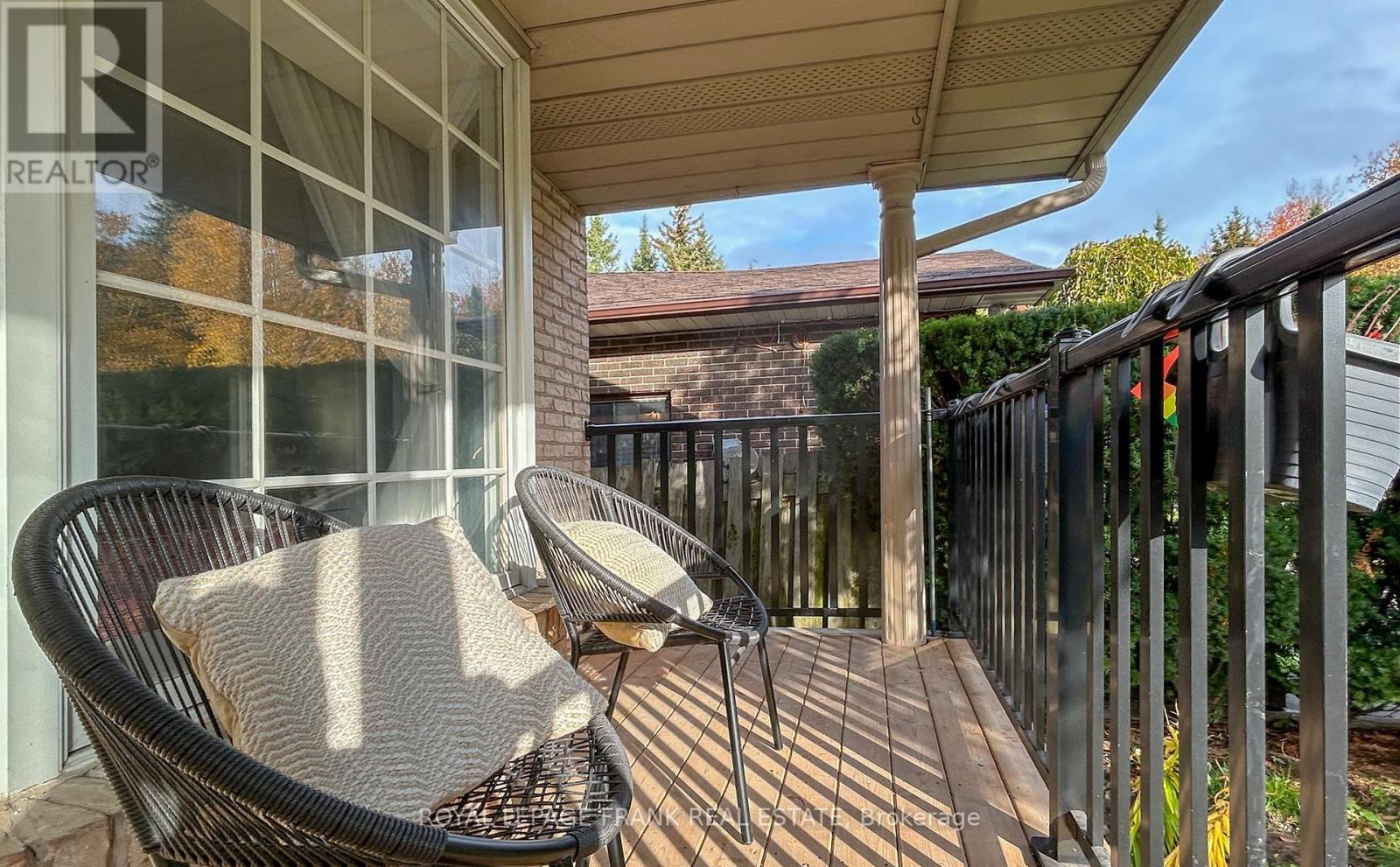 Main - 312 Cumberland Court, Oshawa (Donevan), ON - Outdoor With Deck Patio Veranda With Exterior