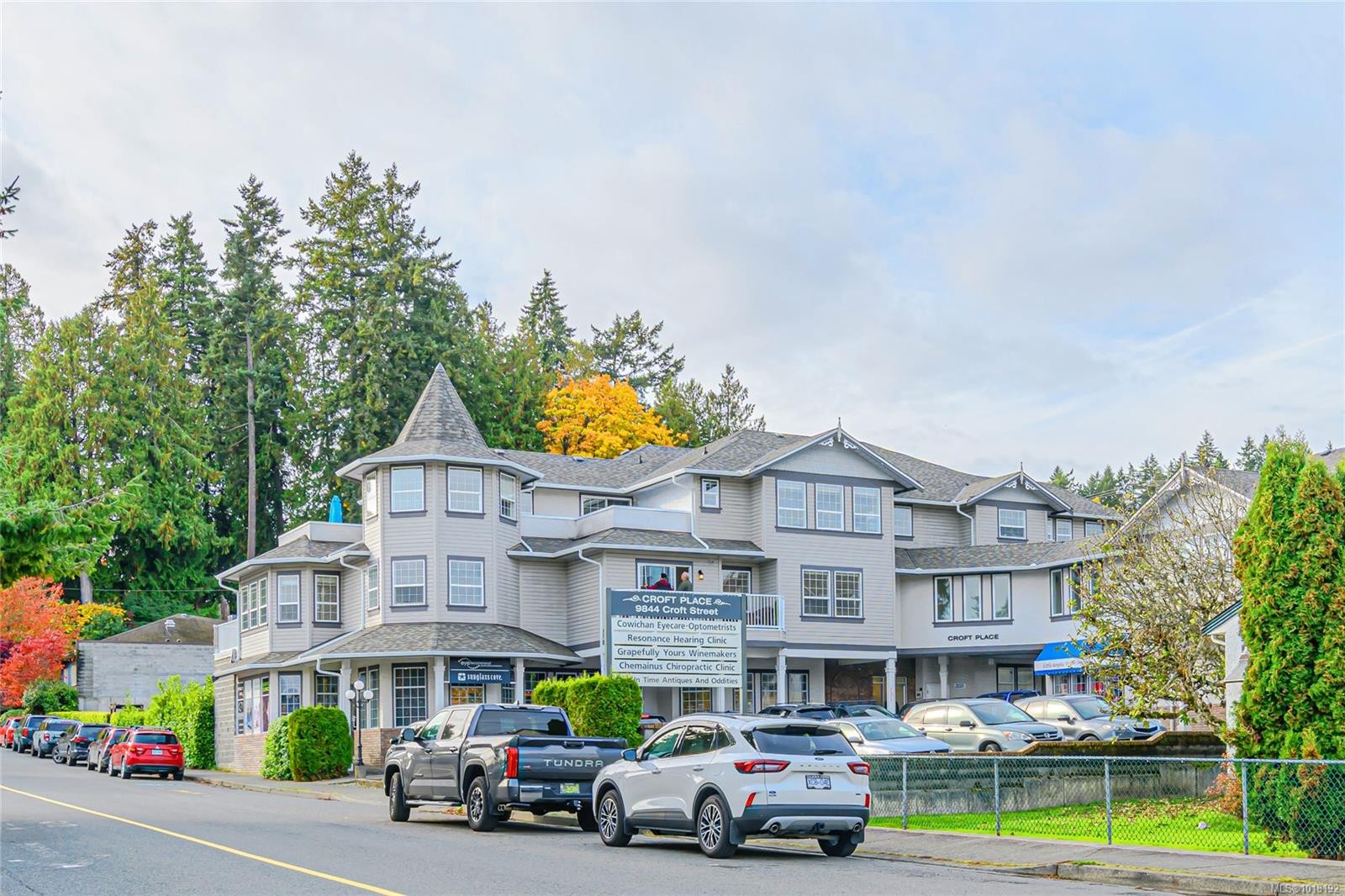 202-9844 Croft St, Chemainus, BC - Outdoor With Balcony